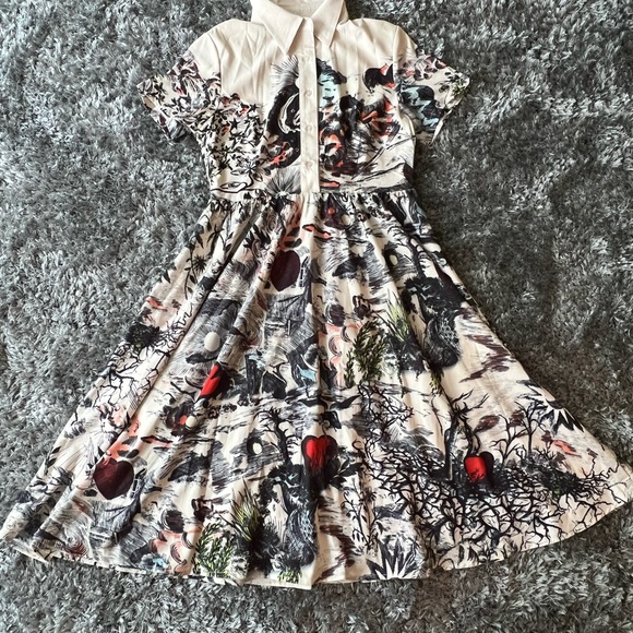 Korean Dresses - Picture 7 of 7